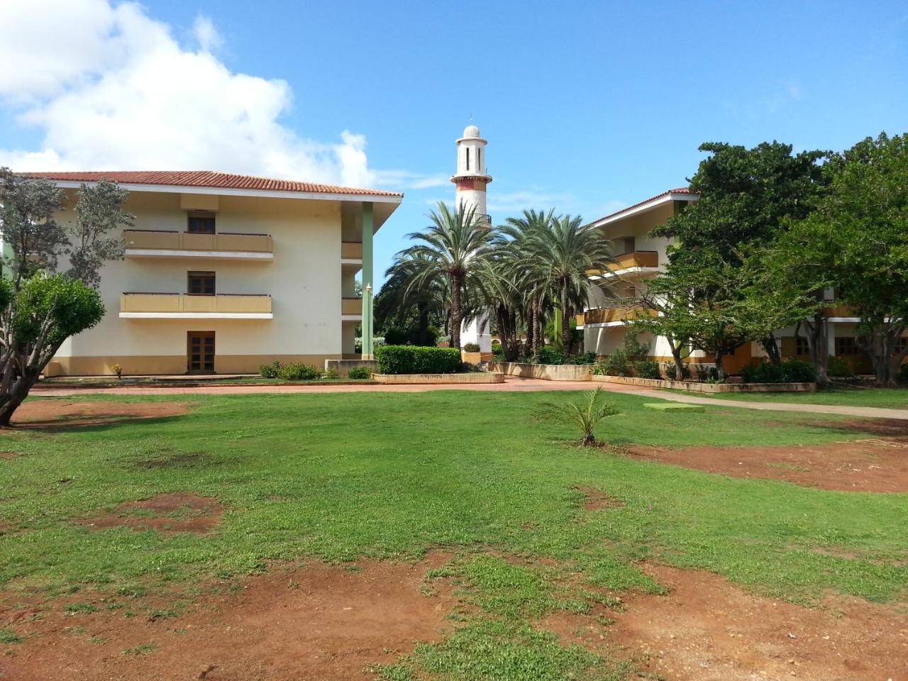 Hôtel Sunsol Ecoland à Pedro Gonzalez Extérieur photo